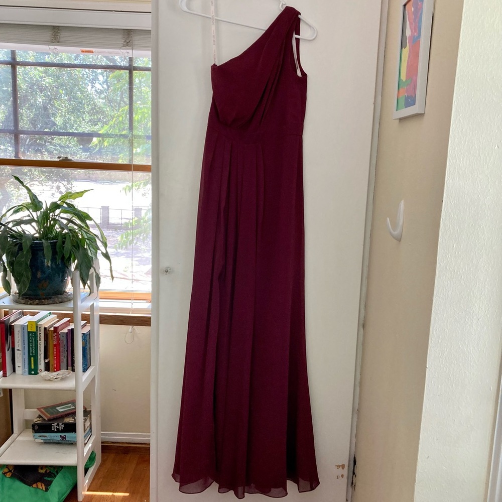 Long One-Shoulder Crinkle Chiffon Dress in Wine